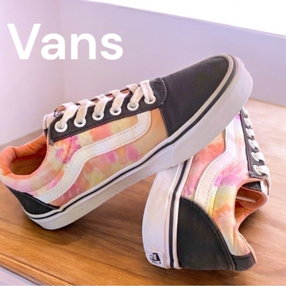 VANS pastel tie-dye in pink/peach. Low top. Women's size 7. Very good preowned!